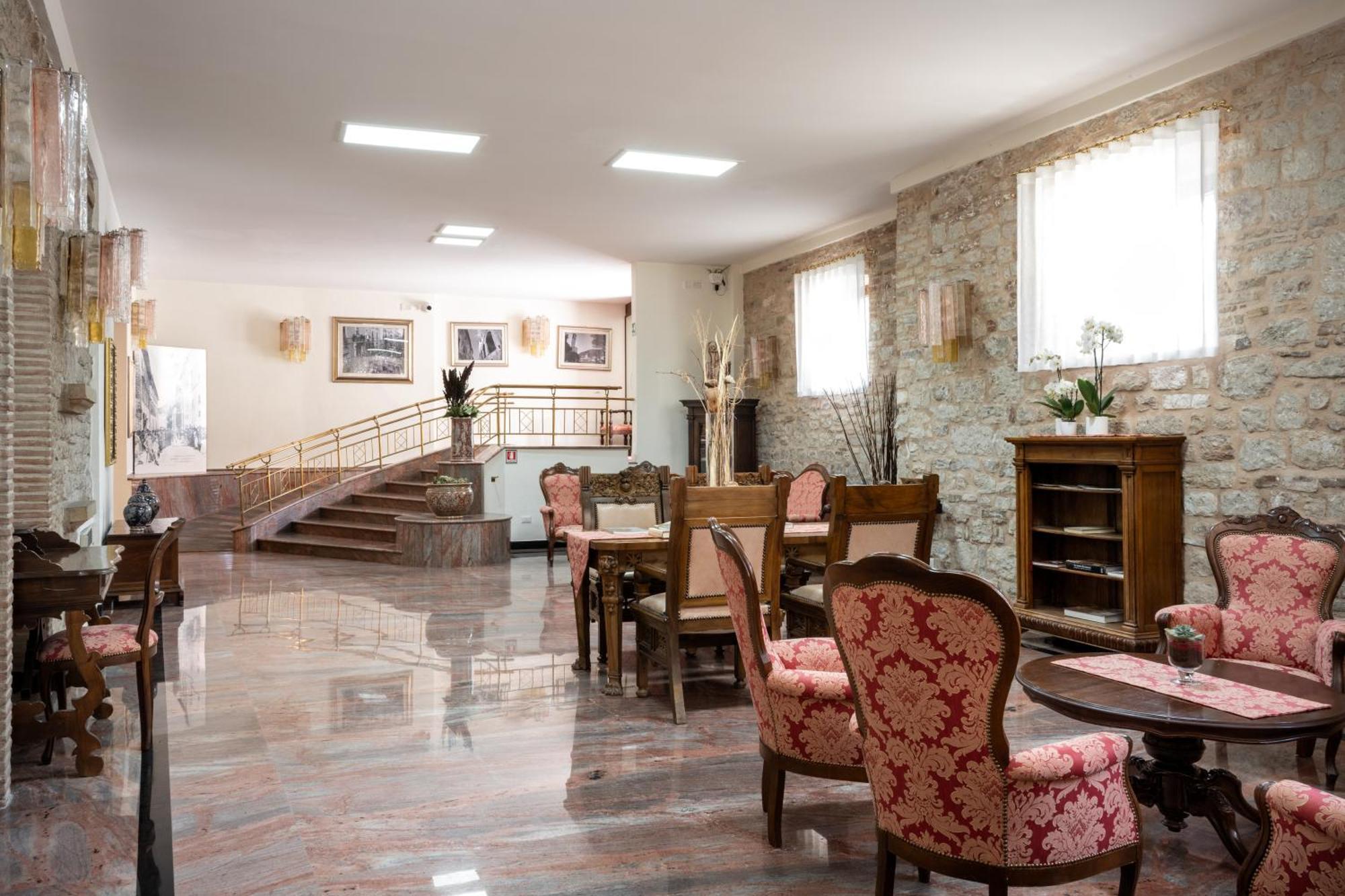 Hotel San Marco Gubbio Dış mekan fotoğraf