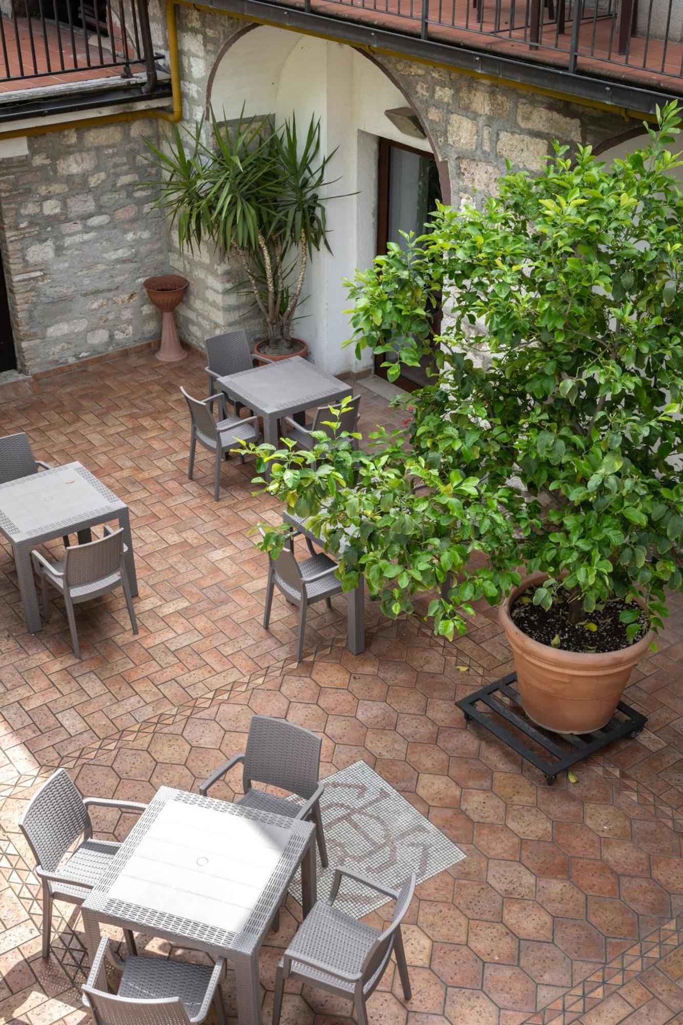 Hotel San Marco Gubbio Dış mekan fotoğraf